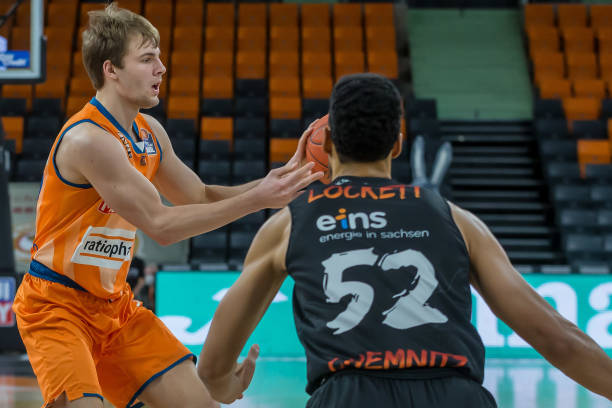 确保自己始 确保自己始